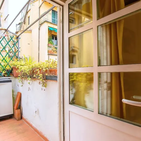 Mdr Gia Via Larga Bed & Breakfast 3*